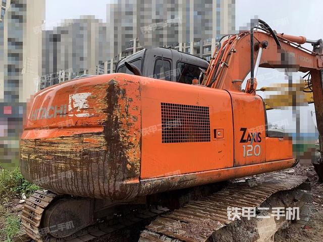 整機(jī)右后45°(整機(jī)外觀) 整機(jī)右后45°(整機(jī)外觀)