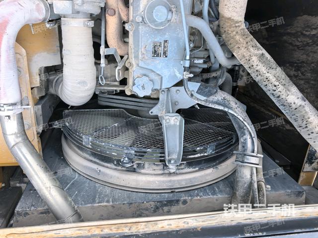 水箱+風(fēng)扇特寫(上車部件) 水箱+風(fēng)扇特寫(上車部件)