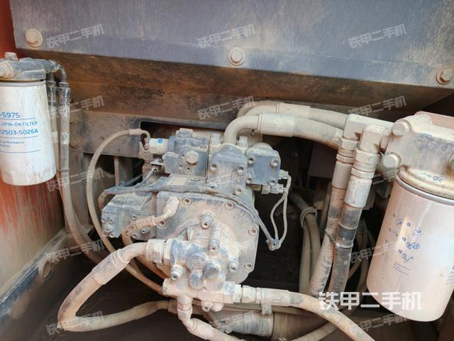 液压泵室（大件舱室）