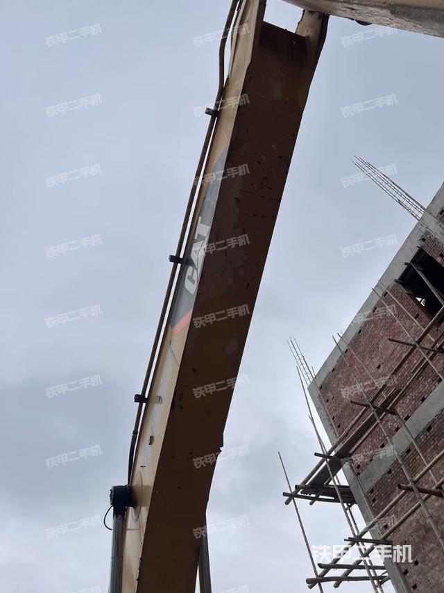 大臂整體?右側(cè)（工作和回轉(zhuǎn)裝置）