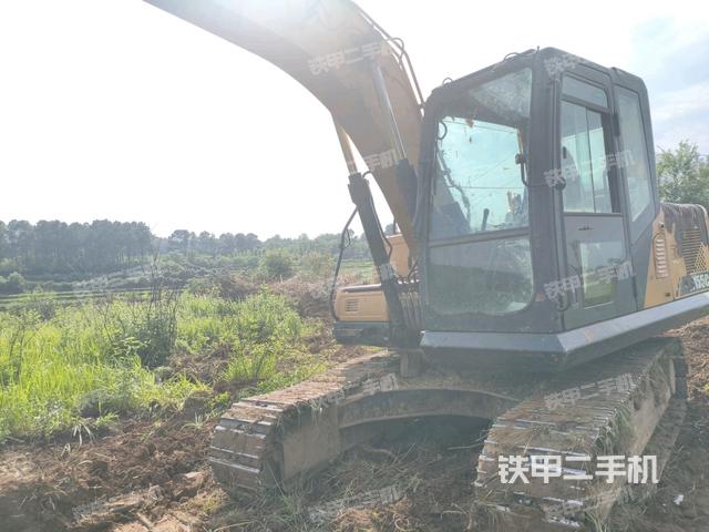 三一重工SY155C挖掘機