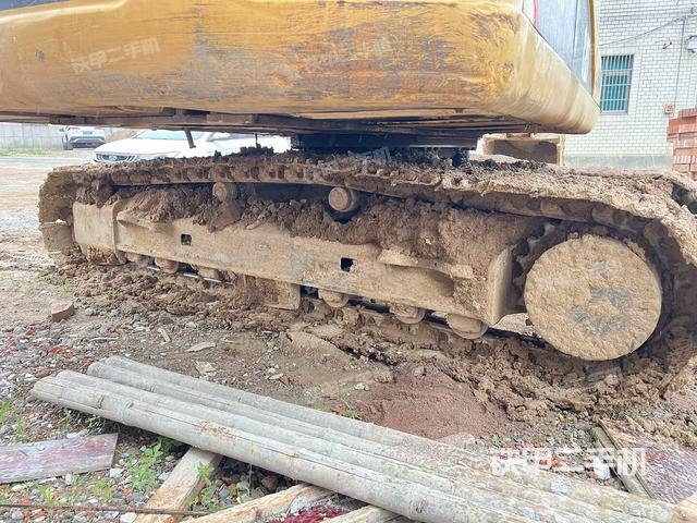 左側(cè)履帶整體?（行走機構(gòu)）