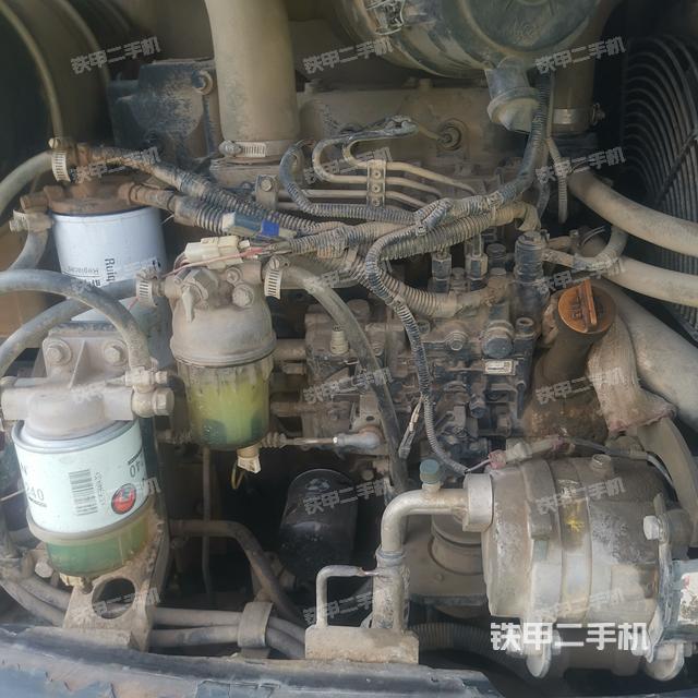 发动机整体俯视（整机外观）