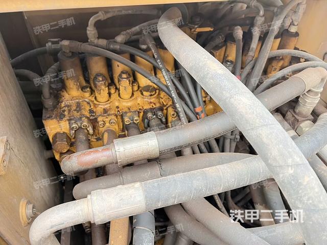 分配閥（上車部件）