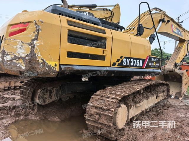 右后45(整機外觀) 右后45(整機外觀)