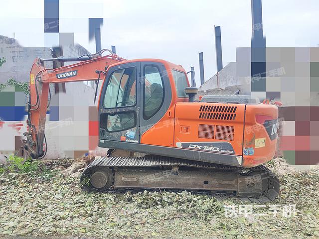 斗山DX150LC-9C挖掘機