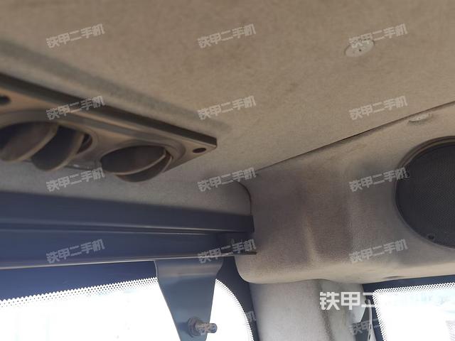 座椅后部(駕駛室部分) 座椅后部(駕駛室部分)