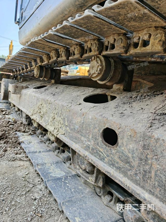 左导向轮（行走机构）