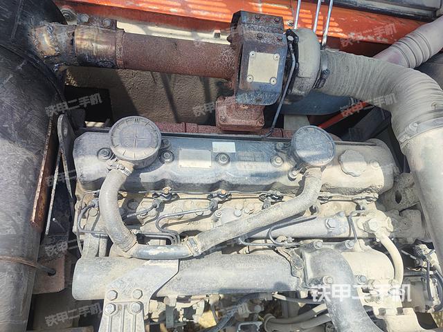 發(fā)動(dòng)機(jī)整體俯視(整機(jī)外觀) 發(fā)動(dòng)機(jī)整體俯視(整機(jī)外觀)