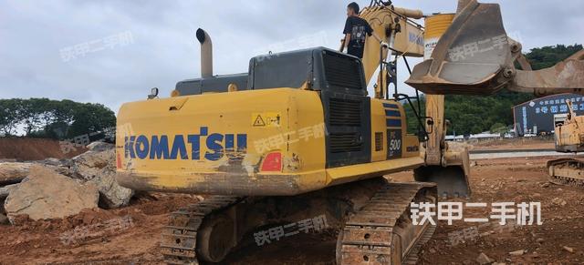 整机右后45°(整机外观) 整机右后45°(整机外观)