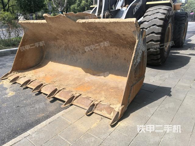 鏟斗前45°(工作裝置) 鏟斗前45°(工作裝置)