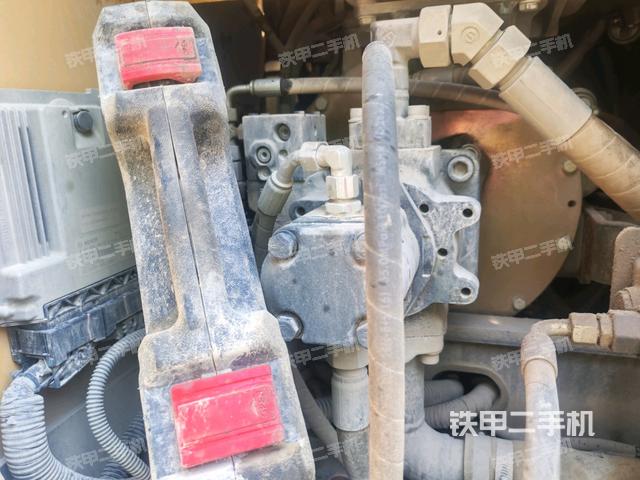 液压泵室(大件舱室) 液压泵室(大件舱室)