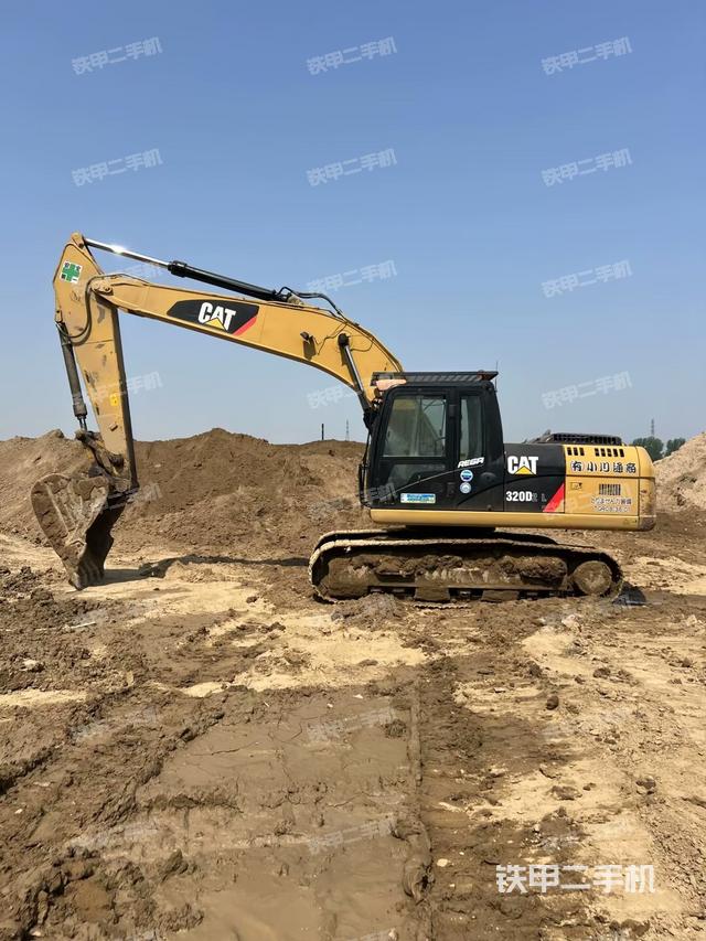 卡特彼勒320D2L液壓挖掘機