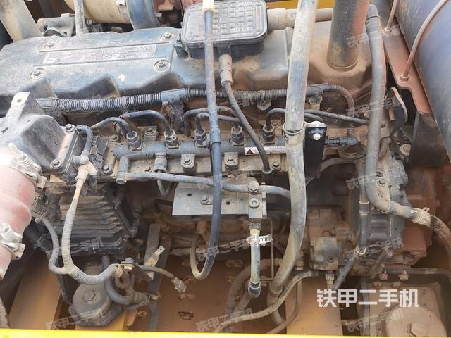 氣門室蓋螺絲特寫(上車部件) 氣門室蓋螺絲特寫(上車部件)