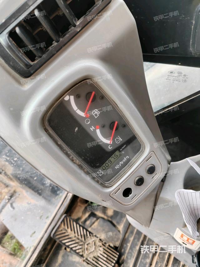 顯示屏?(駕駛室部分) 顯示屏?(駕駛室部分)