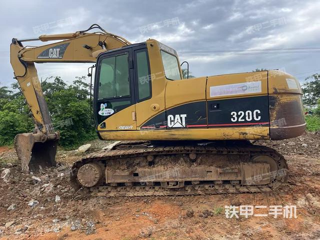 卡特彼勒320C挖掘機