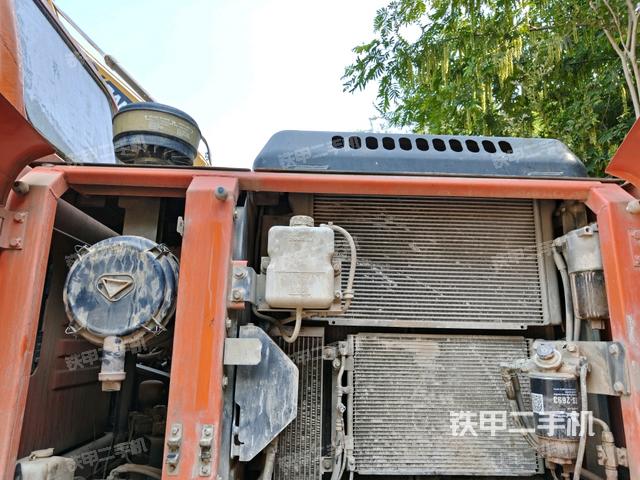 液压泵斜45 左（大件舱室）