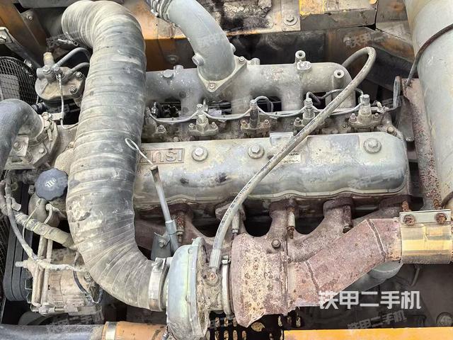 發(fā)動(dòng)機(jī)整體俯視(整機(jī)外觀) 發(fā)動(dòng)機(jī)整體俯視(整機(jī)外觀)