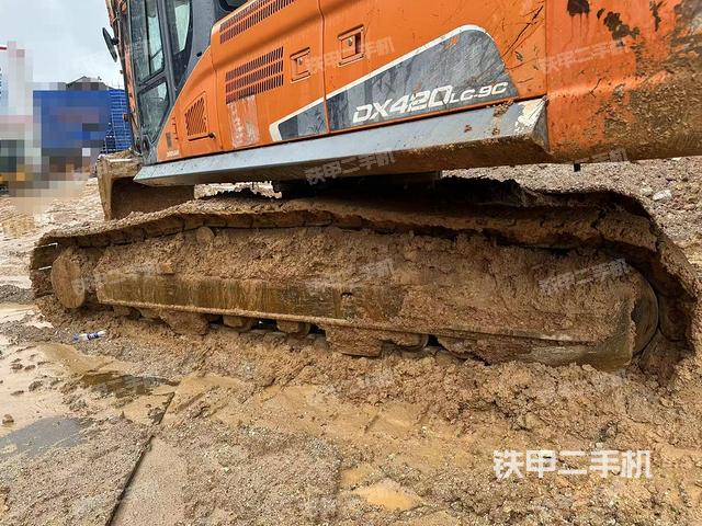斗山DX380LC-9C挖掘機