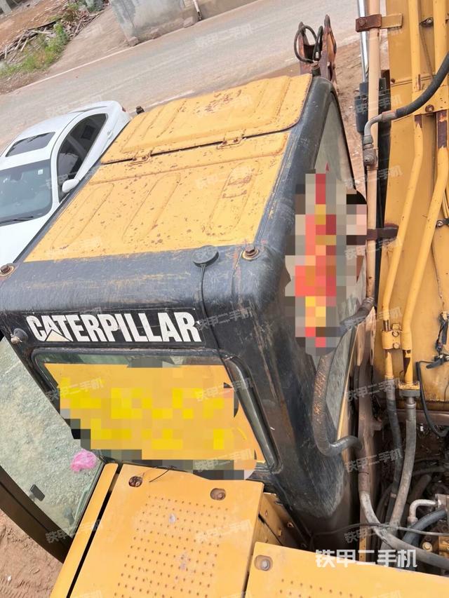 大臂根部?斜視（工作和回轉(zhuǎn)裝置）