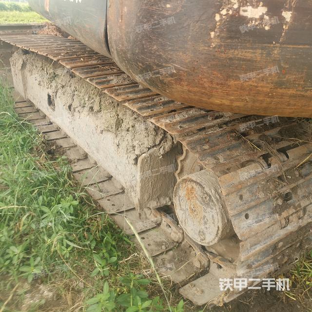 单侧履带整体（整机外观）