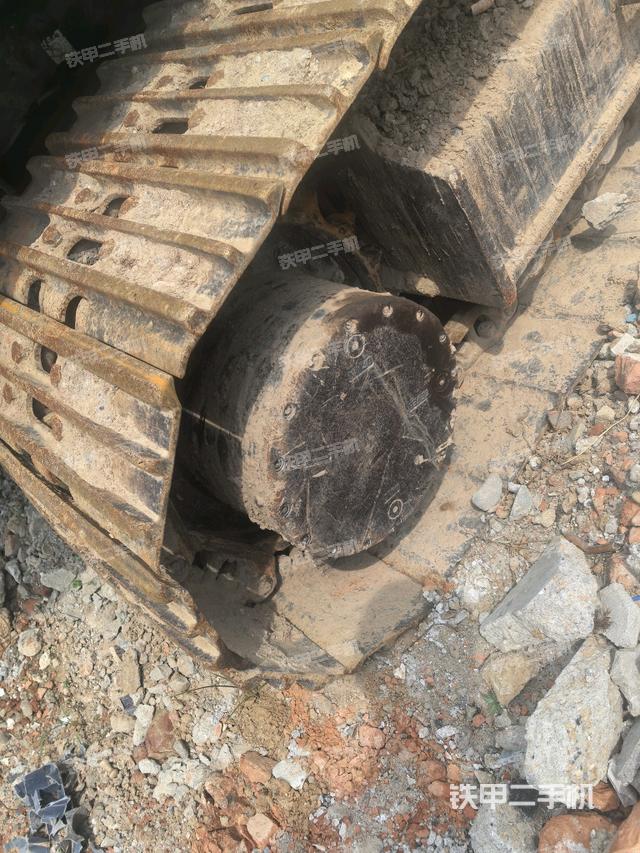 左侧行走马达盖板（行走机构）