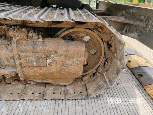 右導(dǎo)向輪(行走機(jī)構(gòu)) 右導(dǎo)向輪(行走機(jī)構(gòu))