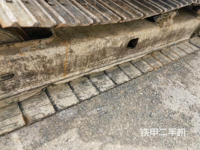 单侧履带整体（整机外观）