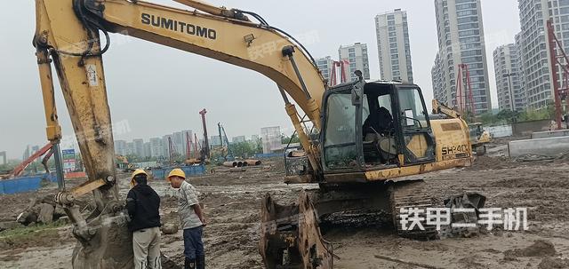 住友SH210A5挖掘機(jī)