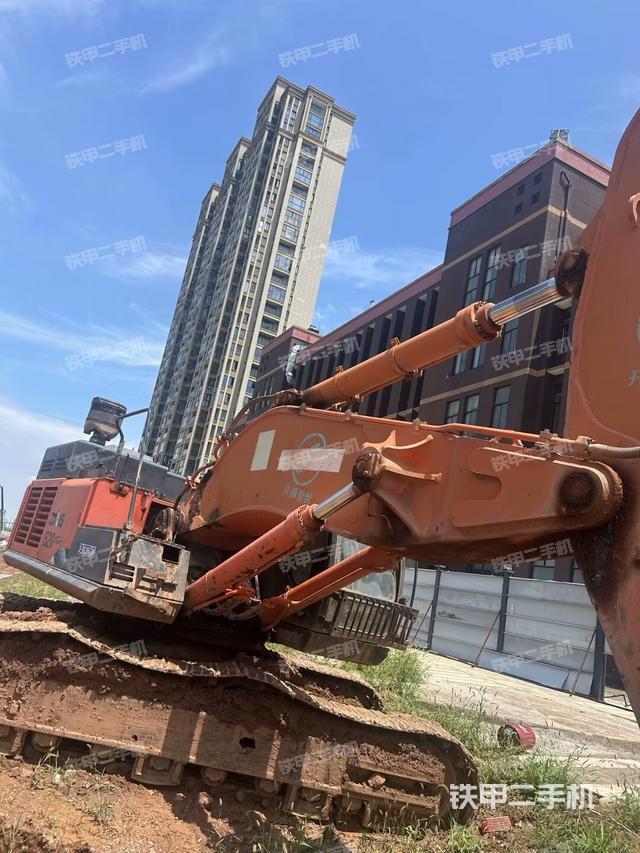 大臂整體?右側(cè)（工作和回轉(zhuǎn)裝置）