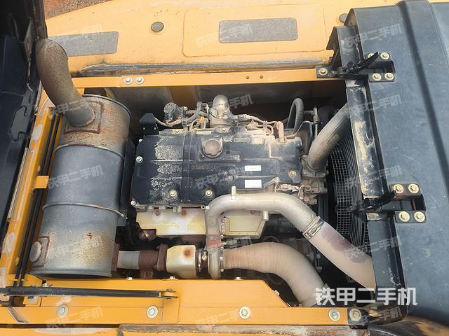 发动机整体俯视（整机外观）