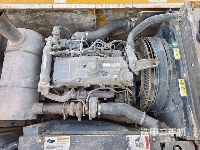 發(fā)動(dòng)機(jī)整體俯視(整機(jī)外觀) 發(fā)動(dòng)機(jī)整體俯視(整機(jī)外觀)