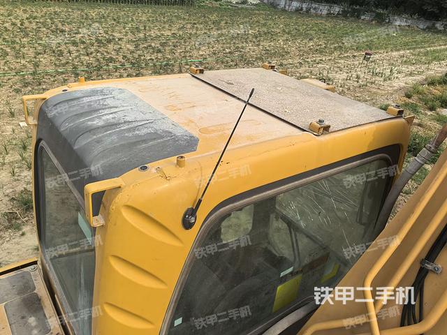 駕駛室頂部（整機(jī)外觀）