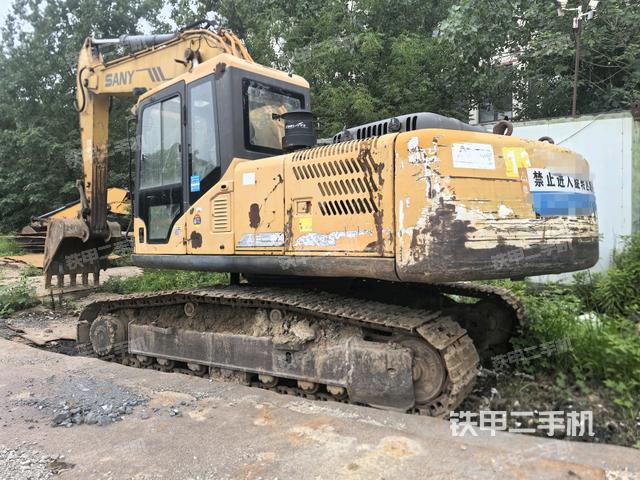 三一重工SY195C挖掘机的设备实拍-第2张实拍照片