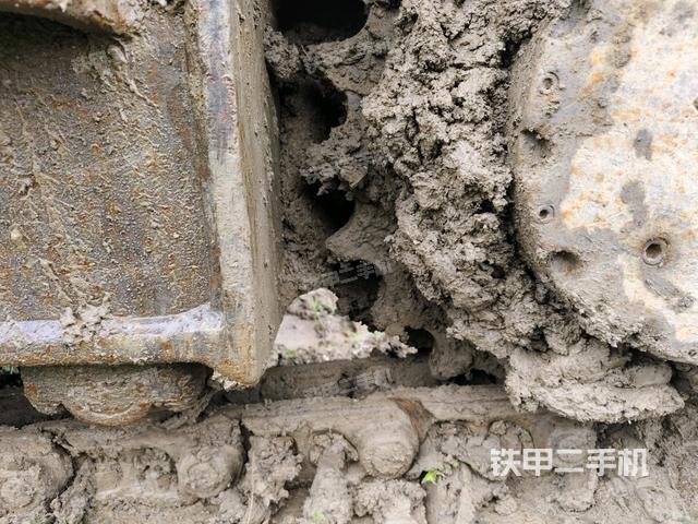 右驅(qū)動(dòng)輪(行走機(jī)構(gòu)) 右驅(qū)動(dòng)輪(行走機(jī)構(gòu))