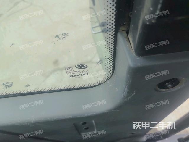 左后方玻璃角標(biāo)(駕駛室部分) 左后方玻璃角標(biāo)(駕駛室部分)