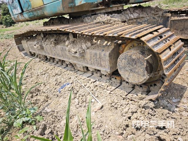 單側履帶整體（整機外觀）