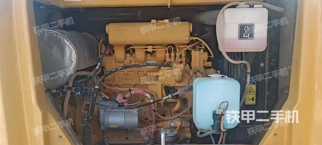 发动机整体俯视(整机外观) 发动机整体俯视(整机外观)