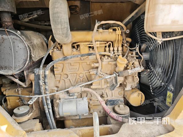 發(fā)動機(jī)室(上車部件) 發(fā)動機(jī)室(上車部件)