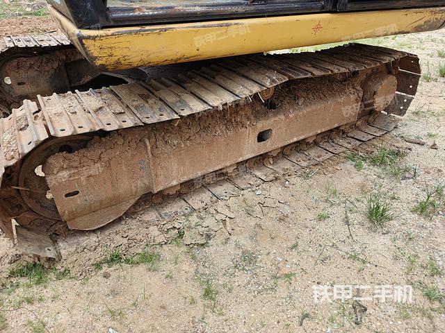 单侧履带整体（整机外观）