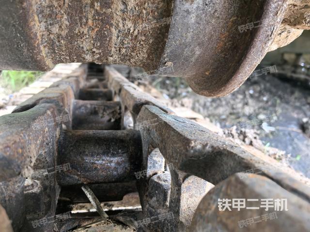 左驅(qū)動輪(行走機構(gòu)) 左驅(qū)動輪(行走機構(gòu))