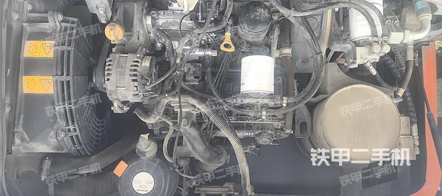 发动机整体俯视(整机外观) 发动机整体俯视(整机外观)