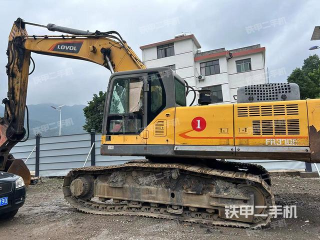 雷沃重工FR370E-HD挖掘機(jī)