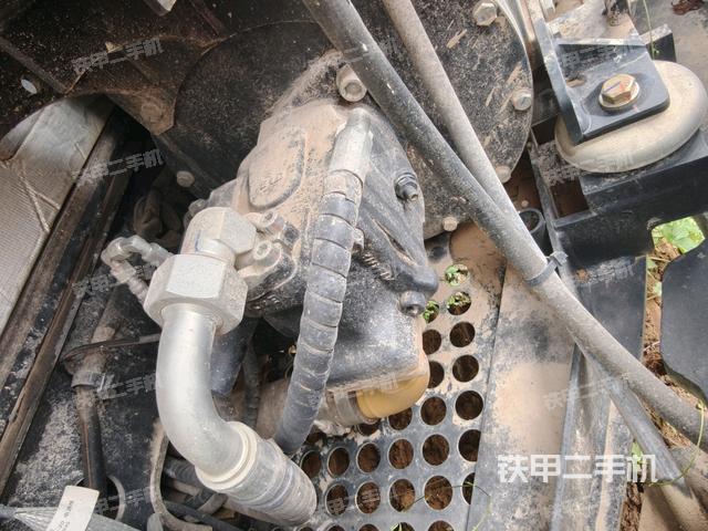 液压泵室(大件舱室) 液压泵室(大件舱室)