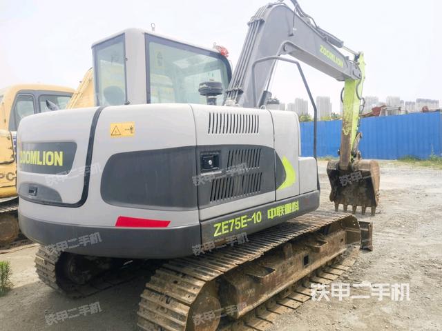 整机右后45°(整机外观) 整机右后45°(整机外观)