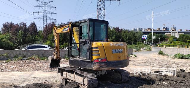 整机右后45°（整机外观）