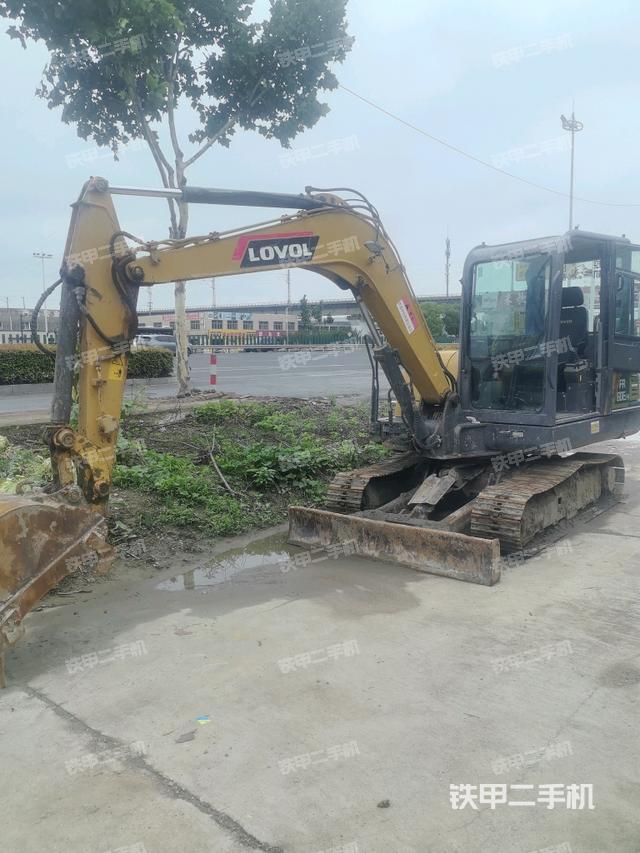 雷沃重工FR60E2-H挖掘機