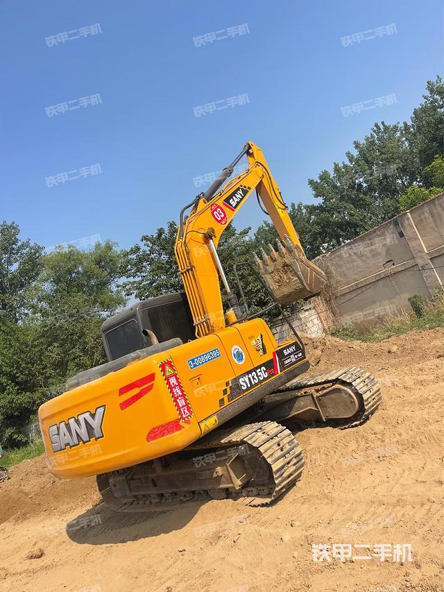 整机右后45°(整机外观) 整机右后45°(整机外观)