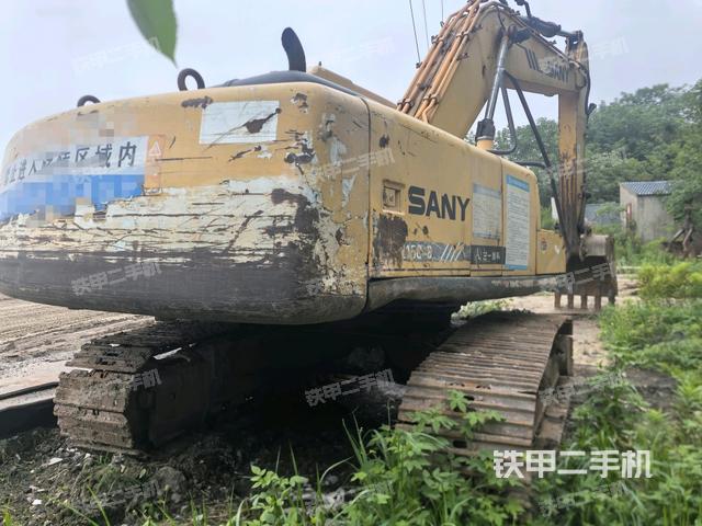 三一重工SY195C挖掘机的设备实拍-第3张实拍照片