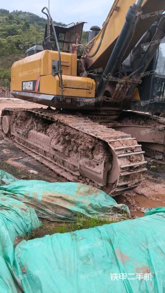 整机右后45°(整机外观) 整机右后45°(整机外观)